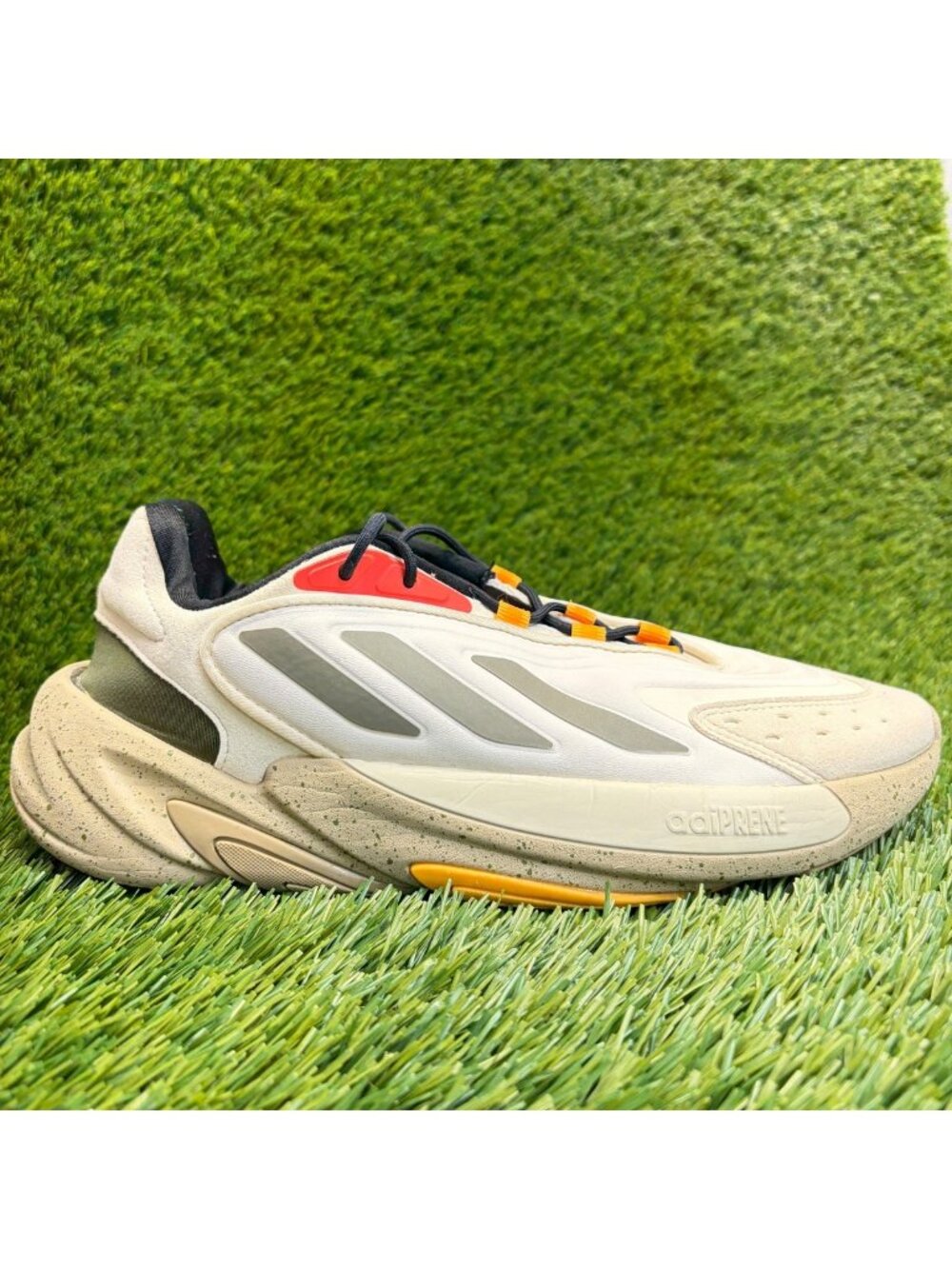 Adidas Ozelia Wonder White Green Mens Size 8 Athletic Running Shoes Sneakers